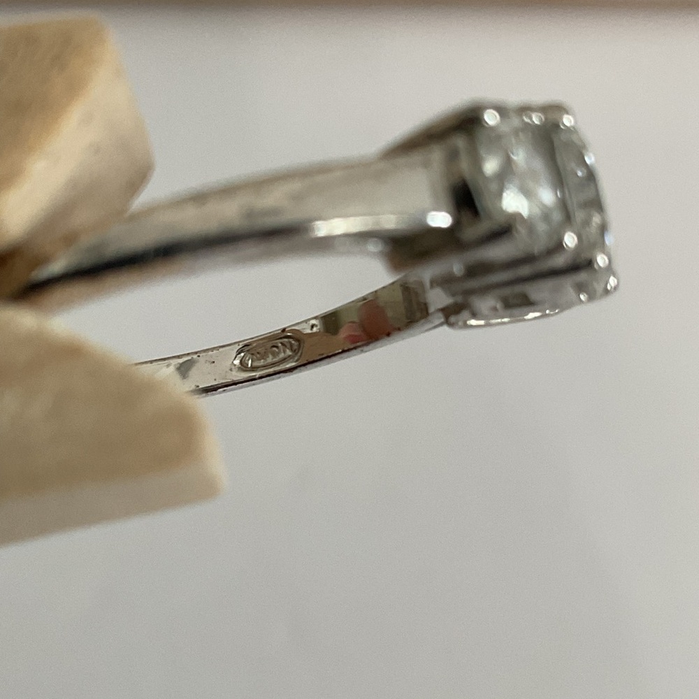 Avon Elegant Silver Ring with Prong-Set Clear Stones - Picture 9 of 10